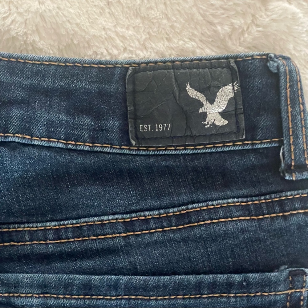 American Eagle Midi Size 0 Womens Jean Shorts Super Stretch Cutoff Dark Wash - Picture 7 of 8